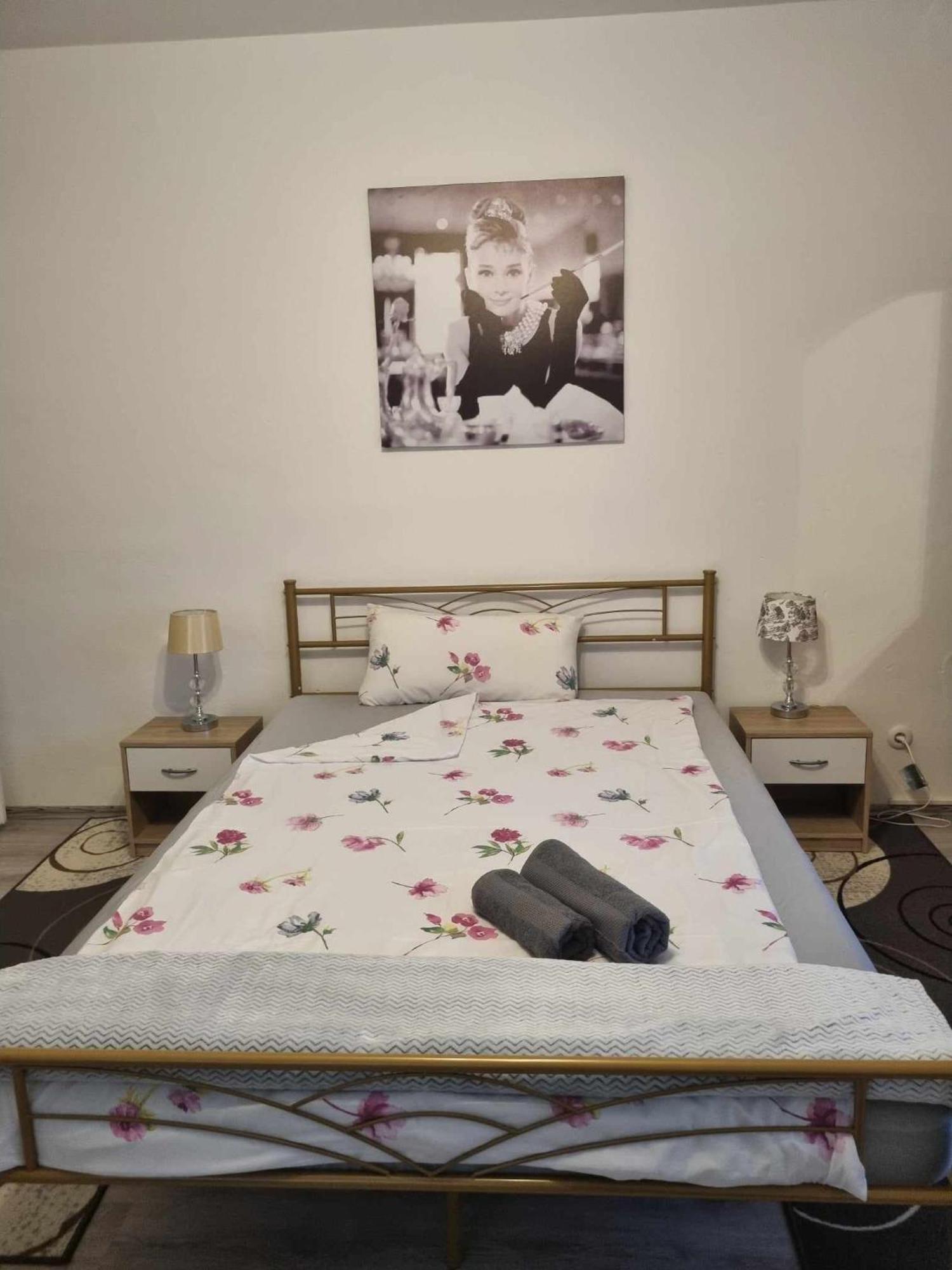 Gasthaus Weigl Großmehring Dış mekan fotoğraf
